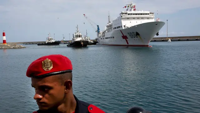 Kapal Rumah Sakit AL China
