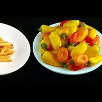 Intip foto-foto berikut ini, dan kamu akan menemukan perbedaan kalori dari makanan sehat dan junk food.