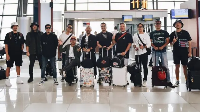 7 Potret Andre Taulany dan Geng The Prediksi Liburan di Bali, Seru Banget