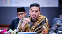 Menteri UMKM, Maman Abdurrahman dalam Konferensi Pers Paket Kebijakan Ekonomi untuk Kesejahteraan di Jakarta, Senin (16/12/2024). (Foto: Istimewa)