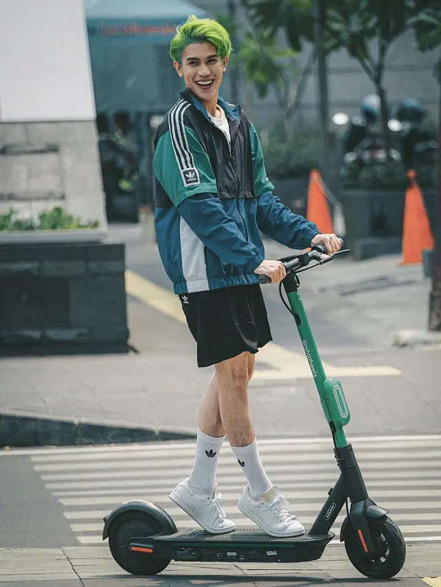 7 Pesona Julian Jacob, Mantan Marion Jola yang Dikabarkan Dekat dengan Brisia Jodie