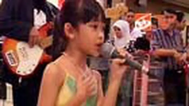 Kecil-kecil Piawai Bernyanyi Jazz