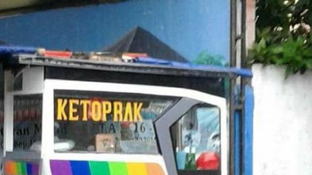 6 Gerobak Jualan Ini Bentuknya Nyeleneh Banget, Pembeli Tepuk Jidat