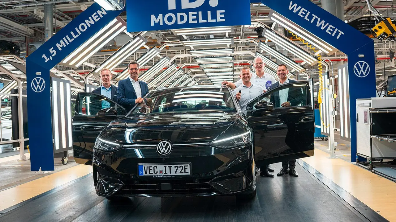Volkswagen Tembus 1,5 Juta Penjualan Mobil Listrik ID (Paultan.org)