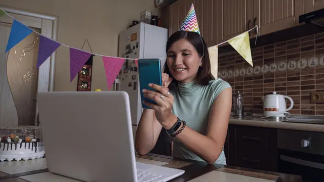 Ide Acara Seru Pergantian Tahun 2021 di Tengah Pandemi