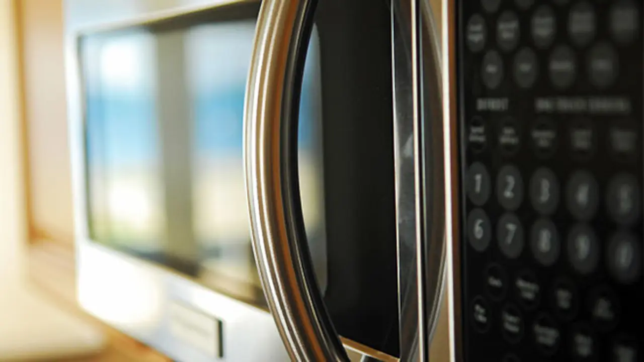 microwave130103c.jpg