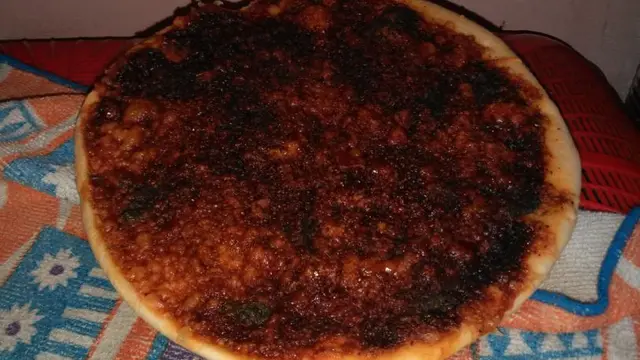6 Menu Buka Puasa Pakai Pizza Ini Anti-mainstream Banget, Unik