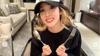 Usai Konser 2NE1 di Jakarta, Sandara Park Makan Nasi Goreng Gila