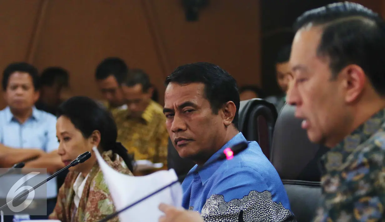 Dalam rapat koordinasi tiga menteri tersebut membahas persiapan pemerintah mengenai harga kebutuhan pokok saat Ramdhan dan dipastikan tidak ada lonjakan harga. (Liputan6.com/Angga Yuniar)