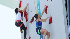 Dua atlet panjat tebing Indonesia, Desak Made Rita Kusuma Dewi dan Rajiah Sallsabillah memastikan langkahnya lolos ke babak perempatfinal panjat tebing nomor speed putri Olimpiade Paris 2024 setelah melewati babak kualifikasi dan eliminasi di Le Bourget, Paris, Senin (5/8/2024). Dari delapan peserta yang lolos ke perempatfinal, Desa Made Rita menempati peringkat ketiga, sementara Rajiah Sallsabillah ada di posisi ketujuh. Babak perempatfinal hingga final akan digelar pada Rabu (7/8/2024). (Dok. NOC Indonesia)