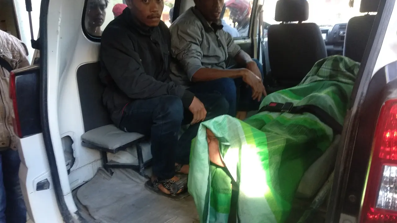 Jenazah La Jidin, korban bentrokan antar kelompok pemuda di Kendari, Minggu (7/7/2019).(Liputan6.com/Ahmad Akbar Fua)