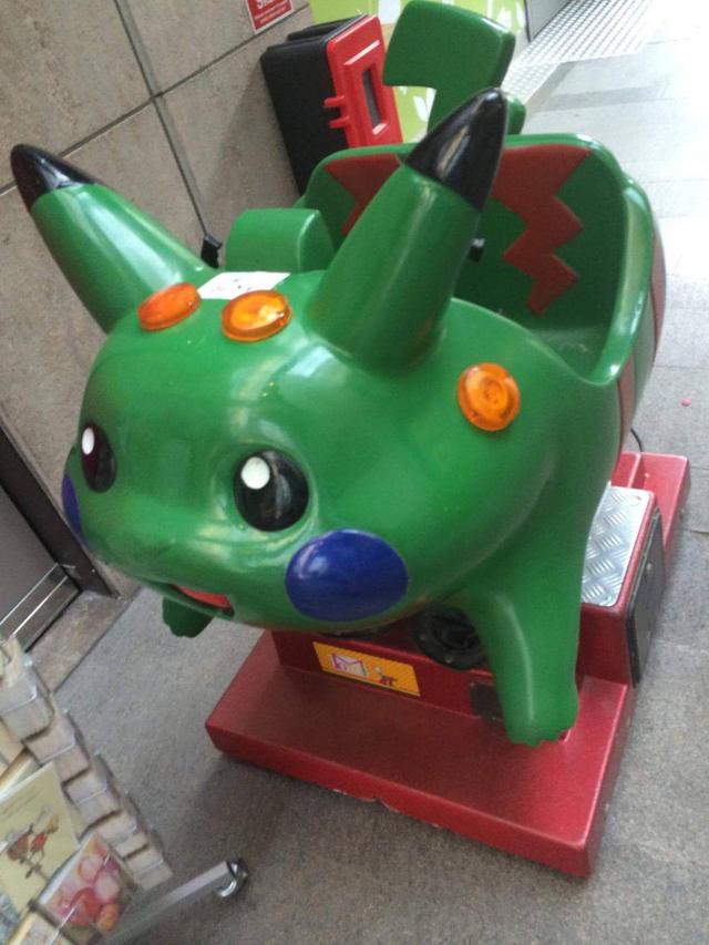 8 Potret Nyeleneh Bentuk Wahana Odong-Odong Ini Kocak