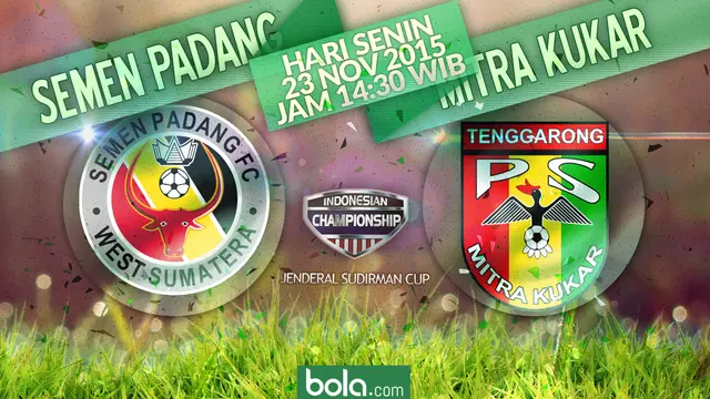 Semen Padang vs Mitra Kukar (Bola.com/Samsul Hadi)
