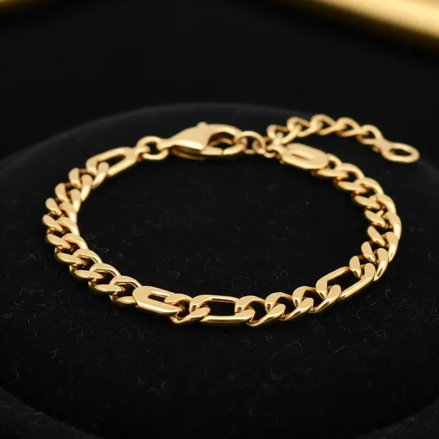 Model Gelang Emas Rantai Kecil yang Tidak Mudah Putus