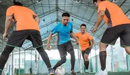 Hobi Main Bola dan Futsal? Ini Rutinitas Grooming agar Tetap Fresh Setelah Bertanding