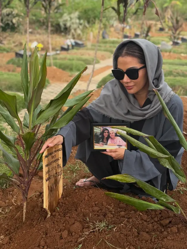 Nadia Mulya