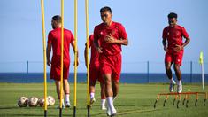 Timnas Indonesia melakoni sesi latihan rutin pada Rabu (07/12/2022) sebagai bentuk persiapan untuk Piala AFF 2022 yang berlangsung di raining Ground Bali United, pantai Purnama, Kabupaten Gianyar. (Bola.com/Maheswara Putra)