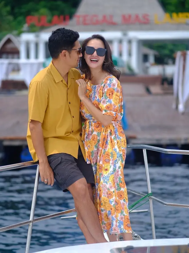 [Fimela] Ririn Ekawati dan Ibnu Jamil