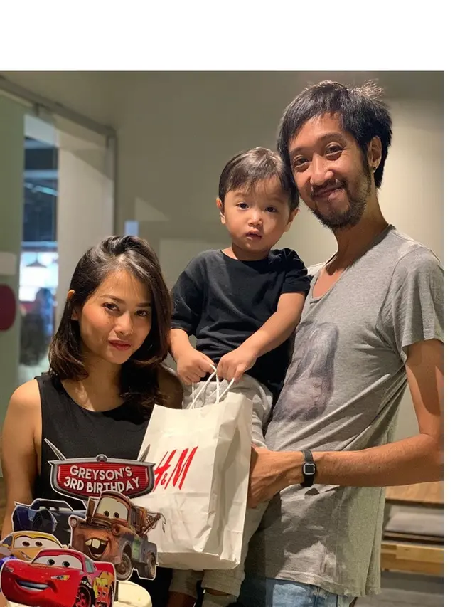 Ingat Choky di Sinetron Di Sini Ada Setan? Ini 7 Potretnya dengan Keluarga Kecilnya