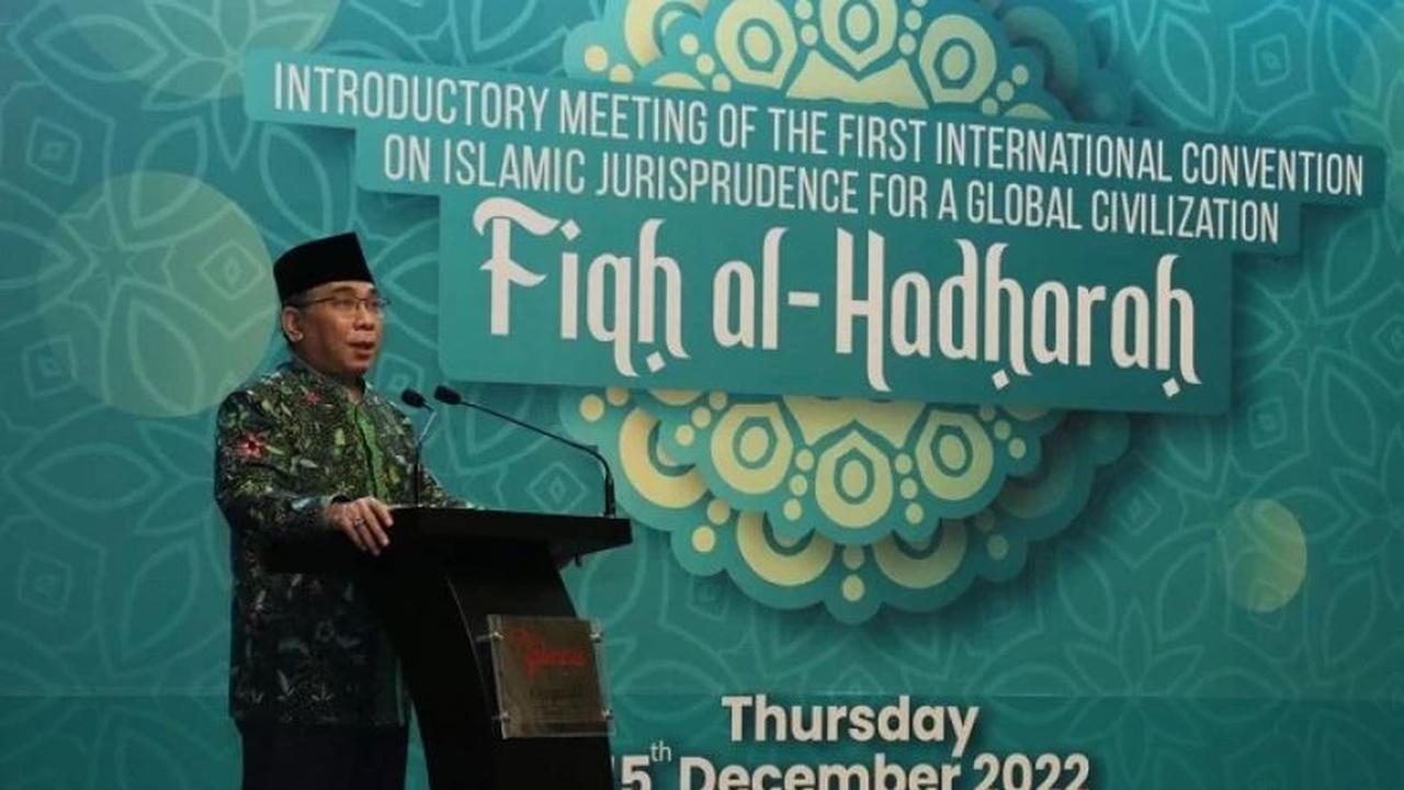 KH Yahya Cholil Staquf, Ketua Umum PBNU dalam acara Konvensi Internasional Pertama tentang Yurisprudensi Islam untuk Peradaban Global “Fiqih Hadharah”, Jakarta, Kamis (15/12/2022). (Foto: NU Online)