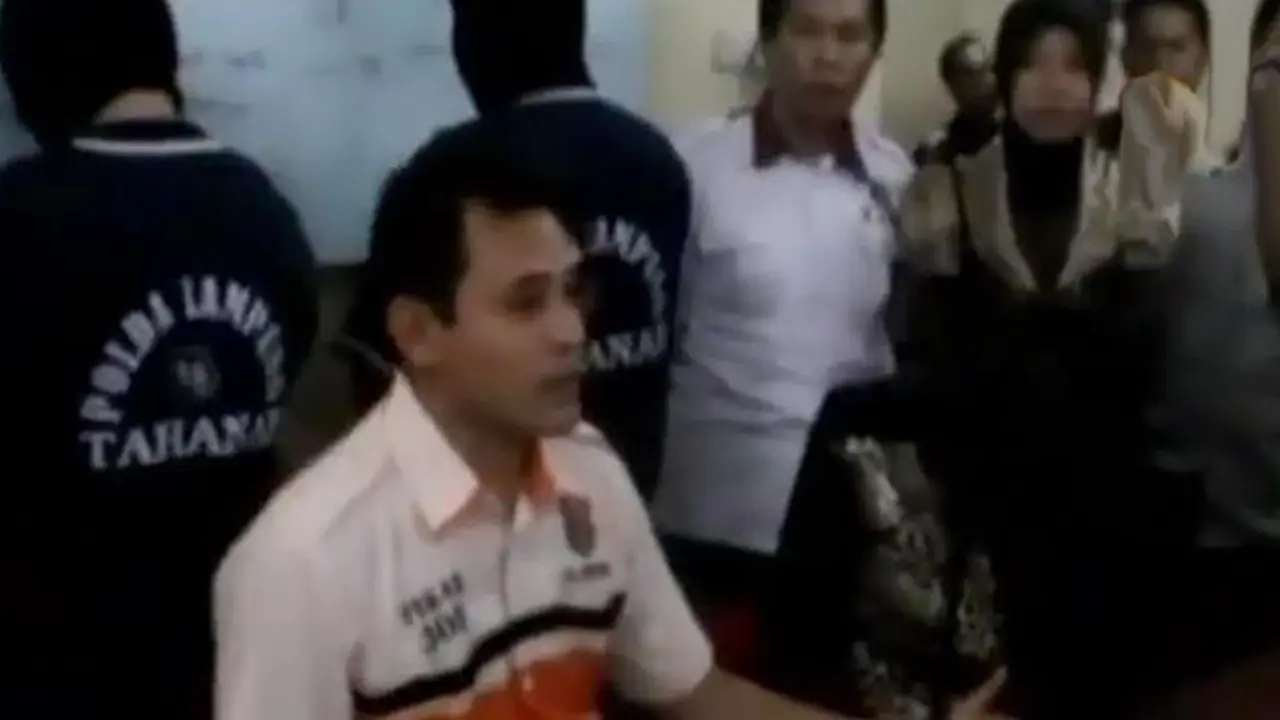 Tergelincirnya Pesawat di Juanda hingga Artis Dangdut Ditangkap