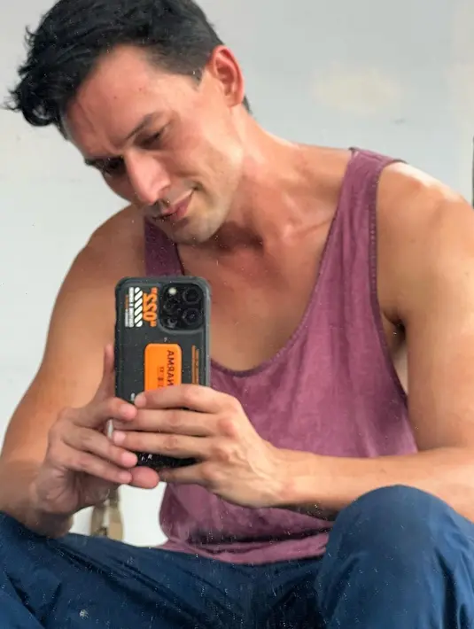 <p>Indra Bruggman Idap Hipertiroid, Akui Berat Badan Turun [Instagram/indrabruggman]</p>