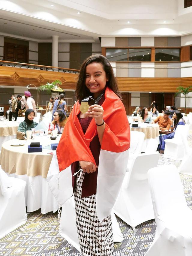 7 Potret Terbaru Gloria Hamel, Anggota Paskibraka Berpaspor Prancis yang Viral