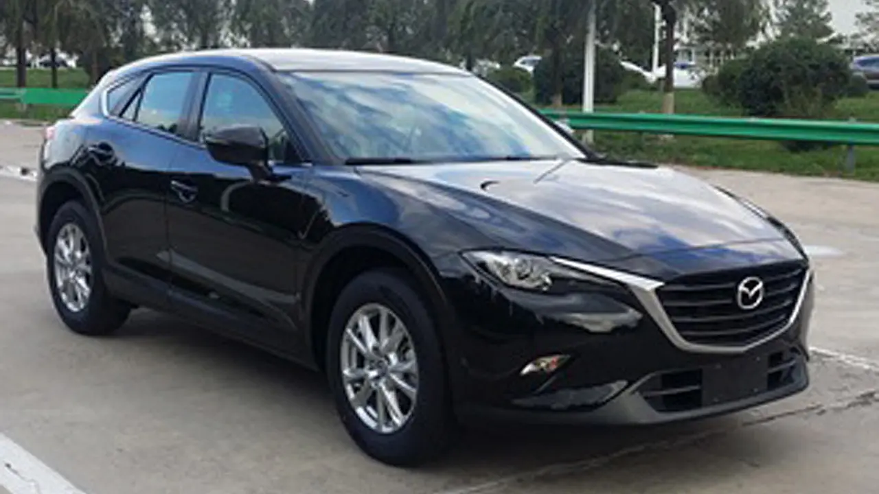 Tampang Mazda CX-4 Terkuak