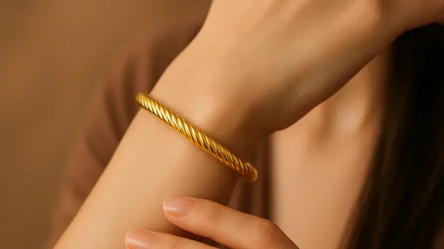 Tren Gelang Emas 24 Karat Desain Minimalis