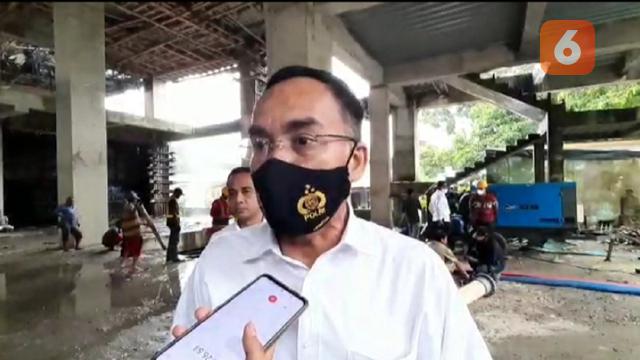 Direktur Reserse Kriminal Khusus Polda Sulsel Kombes Pol Widoni Fedri mengatakan pihaknya mengalihkan permintaan audit kasus dugaan mark up paket sembako Covid-19 untuk warga Makassar dari BPKP ke BPK (Liputan6.com/ Eka Hakim)