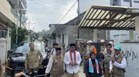 Calon gubernur Jakarta nomor urut 1, Ridwan Kamil (RK) saat blusukan di Jakarta Selatan, Selasa (5/11/2024). (Liputan6.com/Radityo Priyasmoro)
