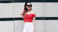 Tips ini berguna bagi Anda yang ingin tampil lebih modis dan mengikuti tren lace up. (Instagram/topshopindonesia)
