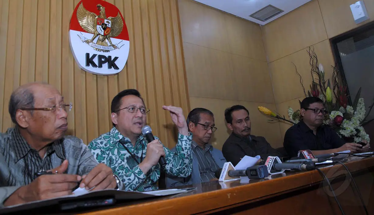 Pasal yang memberi peluang kepada anggota DPR memperoleh hak istimewa di hadapan hukum merupakan poin penting yang dibahas dalam pertemuan tersebut, Jakarta, Rabu (23/7/14) (Liputan6.com/ Miftahul Hayat)