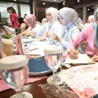 Journaling jadi salah satu metode Me Time yang efektif untuk menenangkan diri