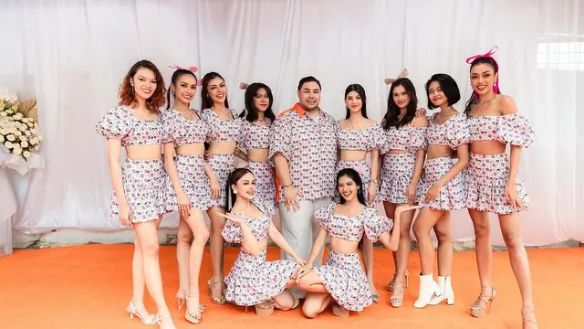 Ivan Gunawan Buka Bisnis Kuliner Baru, Harga Mulai 15 Ribu dan Bikin Perut Kenyang