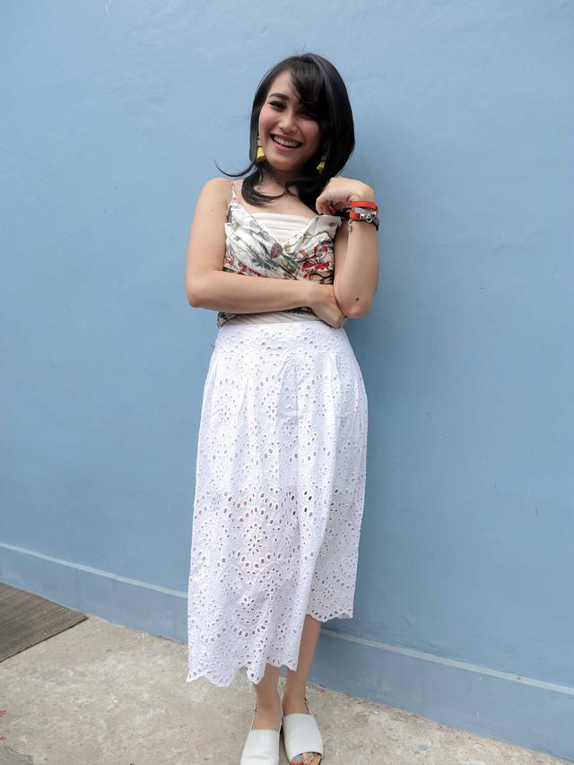 [Bintang] Ayu Ting Ting