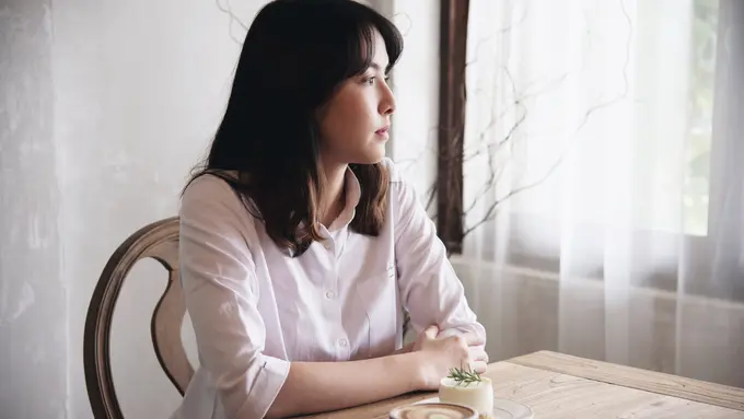 wanita juli bangkit