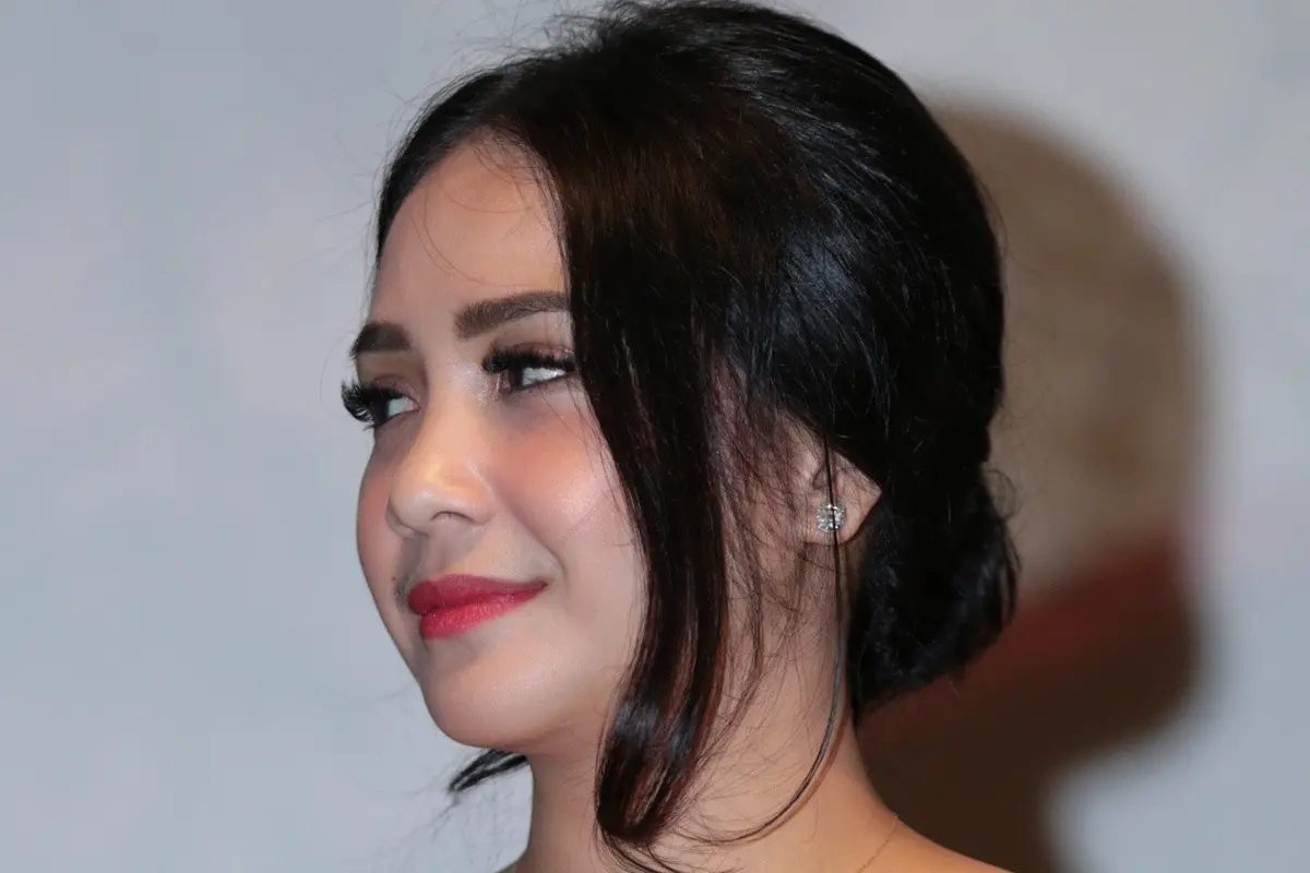 [Bintang] Nagita Slavina
