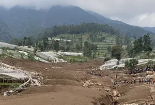 Longsor di Cisarua Bandung Barat. (Liputan6.com/Dikdik Ripaldi)