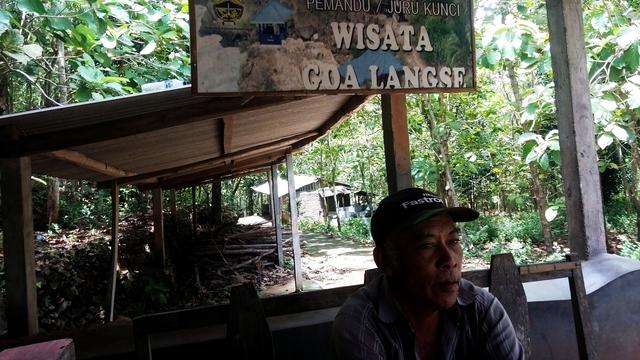 Gua Langse Lokasi Sukarno Dan Raja Jawa Bertemu Ratu Kidul
