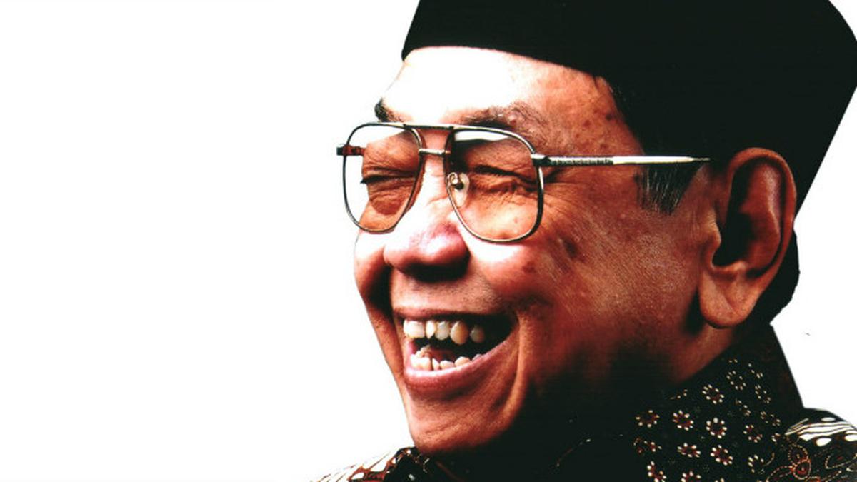 Ternyata Masalah di Dunia Ini Tidak Banyak, Hanya Dua Kata Gus Dur.. Ngakak Deh!