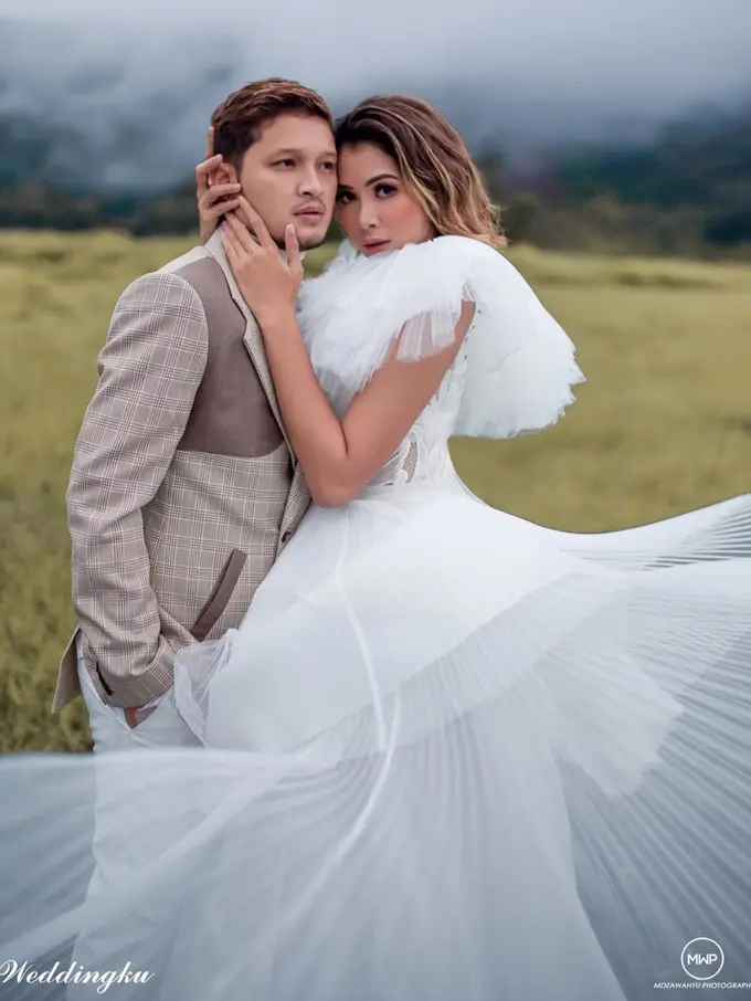 [Fimela] Bunga Jelita dan Syamsir Alam