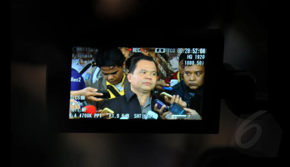 Menurut Kadiv Humas Mabes Polri Irjen Pol Ronny F Sompie penangkapan Wakil Ketua KPK, Bambang Widjojanto dilakukan pagi pukul 7.30 di Depok, di pinggir jalan oleh Tim Bareskrim, Jakarta, Jumat (23/1/2015). (Liputan6.com/Miftahul Hayat)