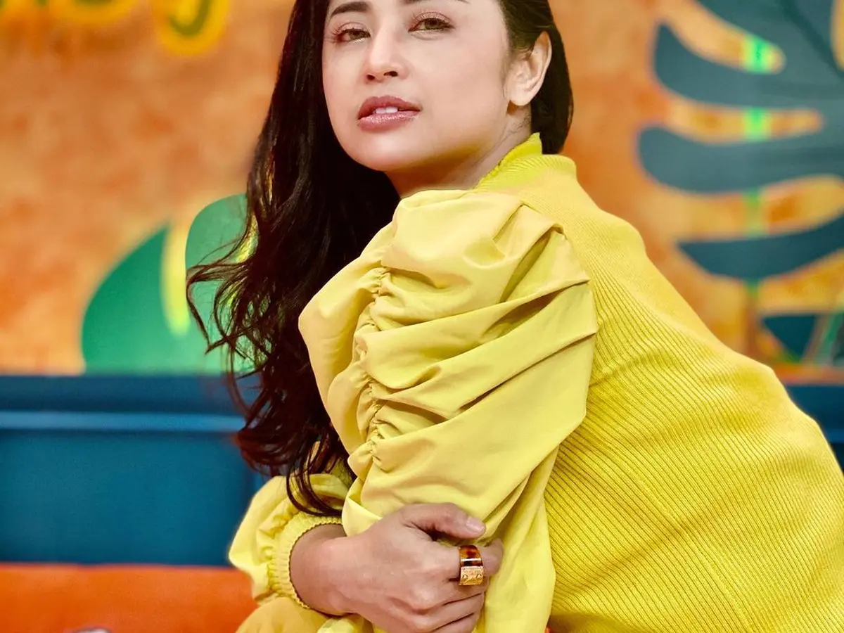 Aldi Taher Umbar Niatnya Menikahi Nissa Sabyan, Dewi Perssik Puji Istri  Barunya - ShowBiz Liputan6.com