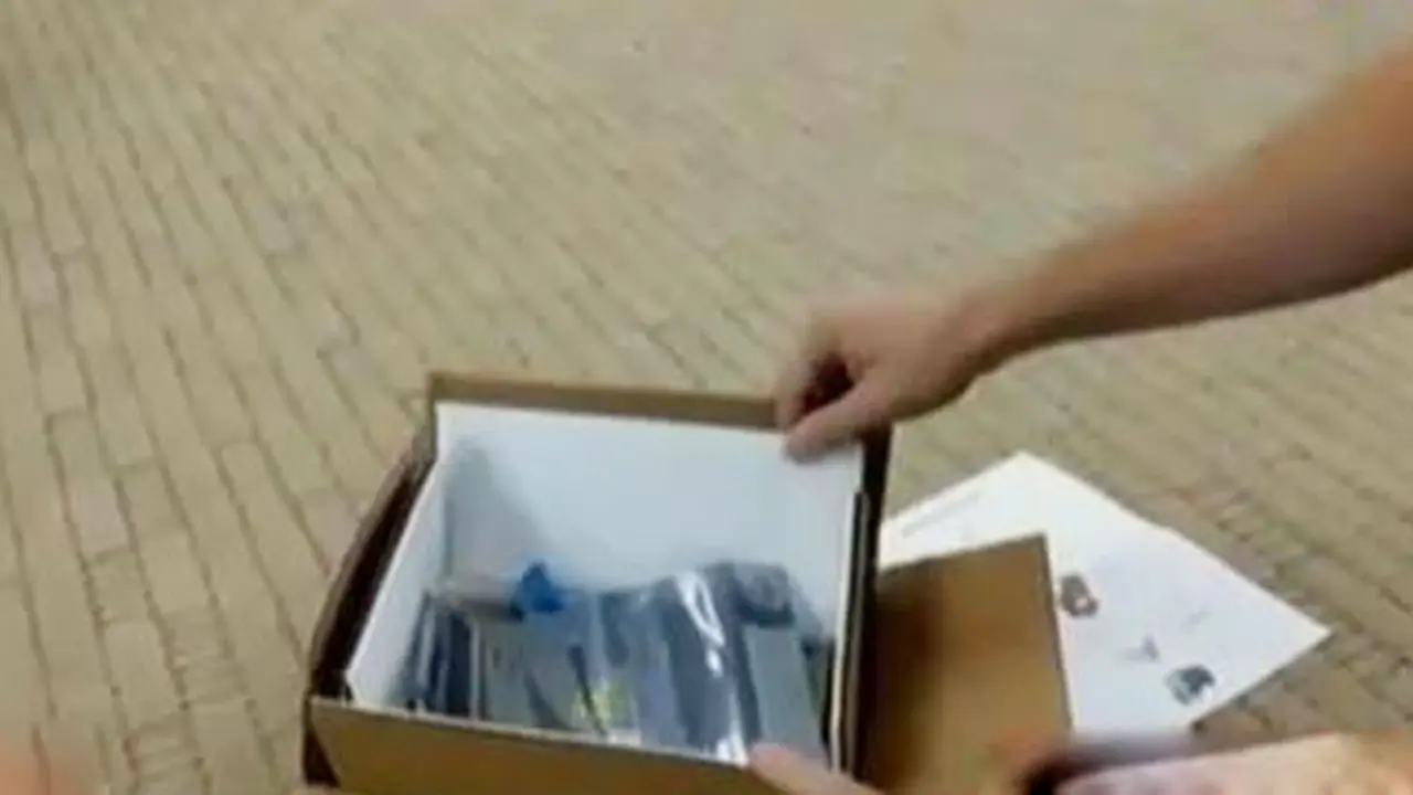 Jendela Dunia: Samsung Kirim Wadah Khusus untuk Kembalikan Note 7