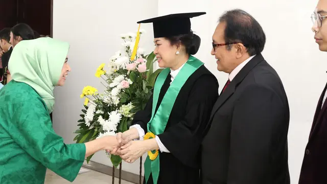 Pengukuhan Prof DR dr Ratna Sitompul Menjadi Guru Besar Tetap Fakultas Kedokteran UI