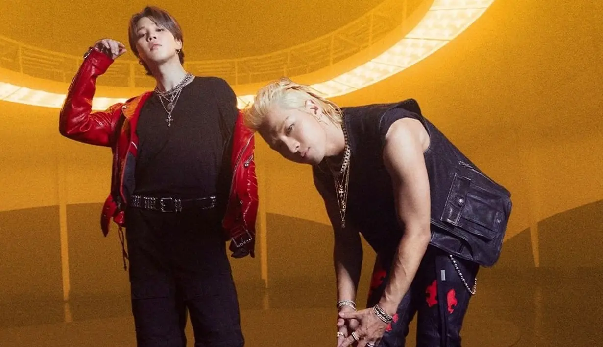 Melalui media sosial, Taeyang juga sempat mengunggah momen bersama Jimin saat berada di studio musik bersama. Foto tersebut pun diunggah oleh suami dari Min Hyorin ini usai kabar dirinya akan merilis lagu kolaborasi dengan Jimin beredar. (Liputan6.com/IG/@theblacklabel)