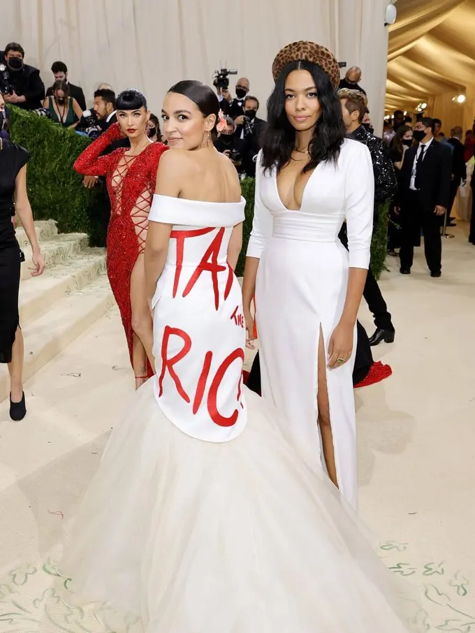Deretan Gaun Statement Bernafas Politik di Met Gala 2021, Apa Maknanya?