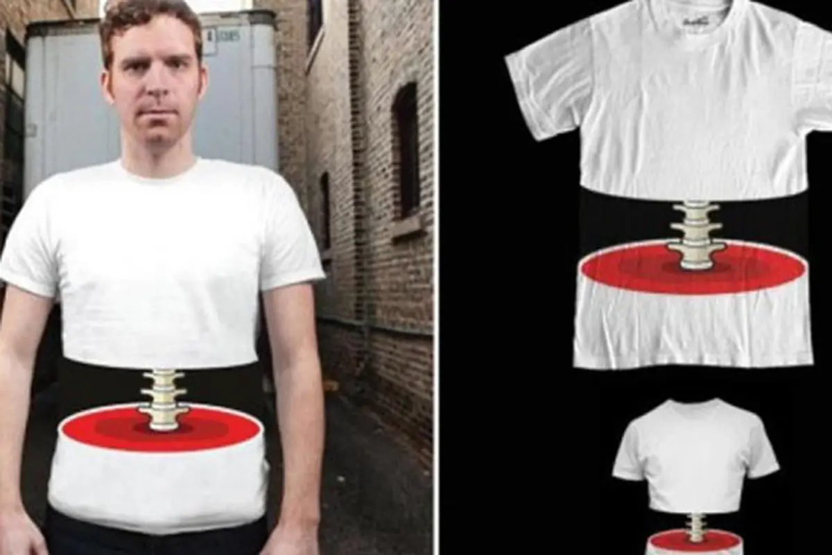 18 Desain Baju Unik Ini Gak Cocok Banget Dipakai Saat Lebaran