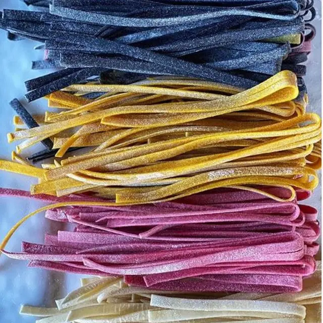 Ragam Pasta Warna-warni yang Enak Dipandang dan Disantap